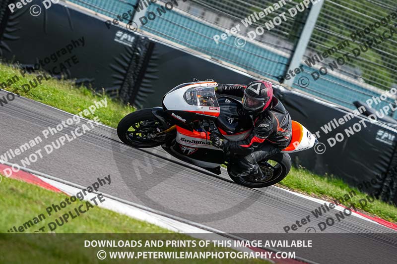 donington no limits trackday;donington park photographs;donington trackday photographs;estoril;event digital images;motorbikes;no limits;no limits trackdays;peter wileman photography;portugal;trackday;trackday digital images;trackday photos